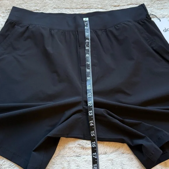 NWT ALO YOGA Man’s 7" Repetition Short Size XL - Picture 8 of 15